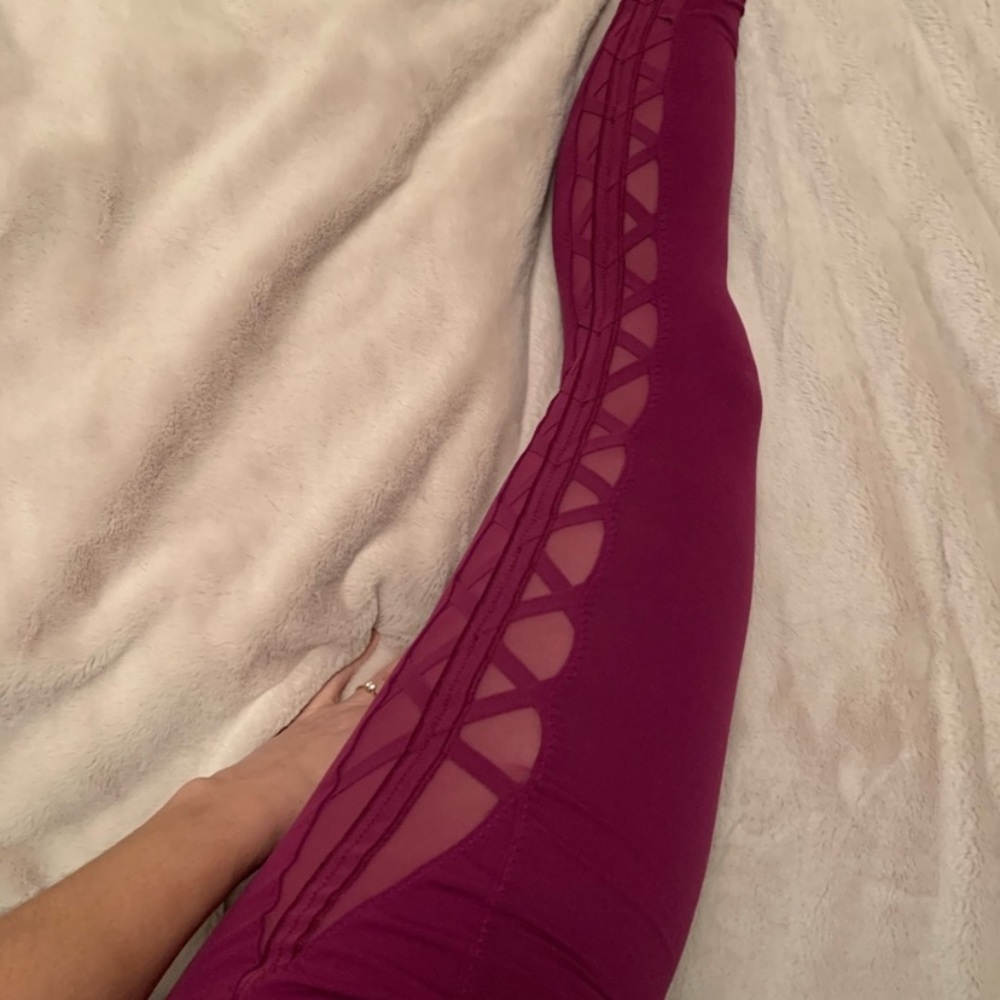 EUC lululemon wunder unders (6)